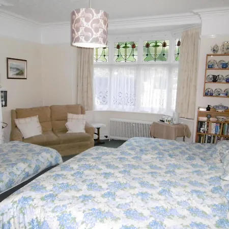 Adams House * 요크