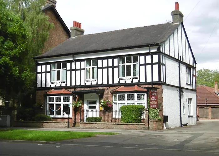 Adams House Guest house York