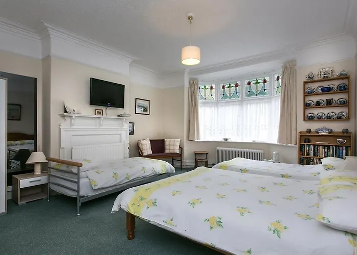 Guest house Adams House